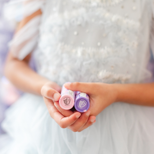 A Little Guide to Hosting a Holiday Beauty Bar