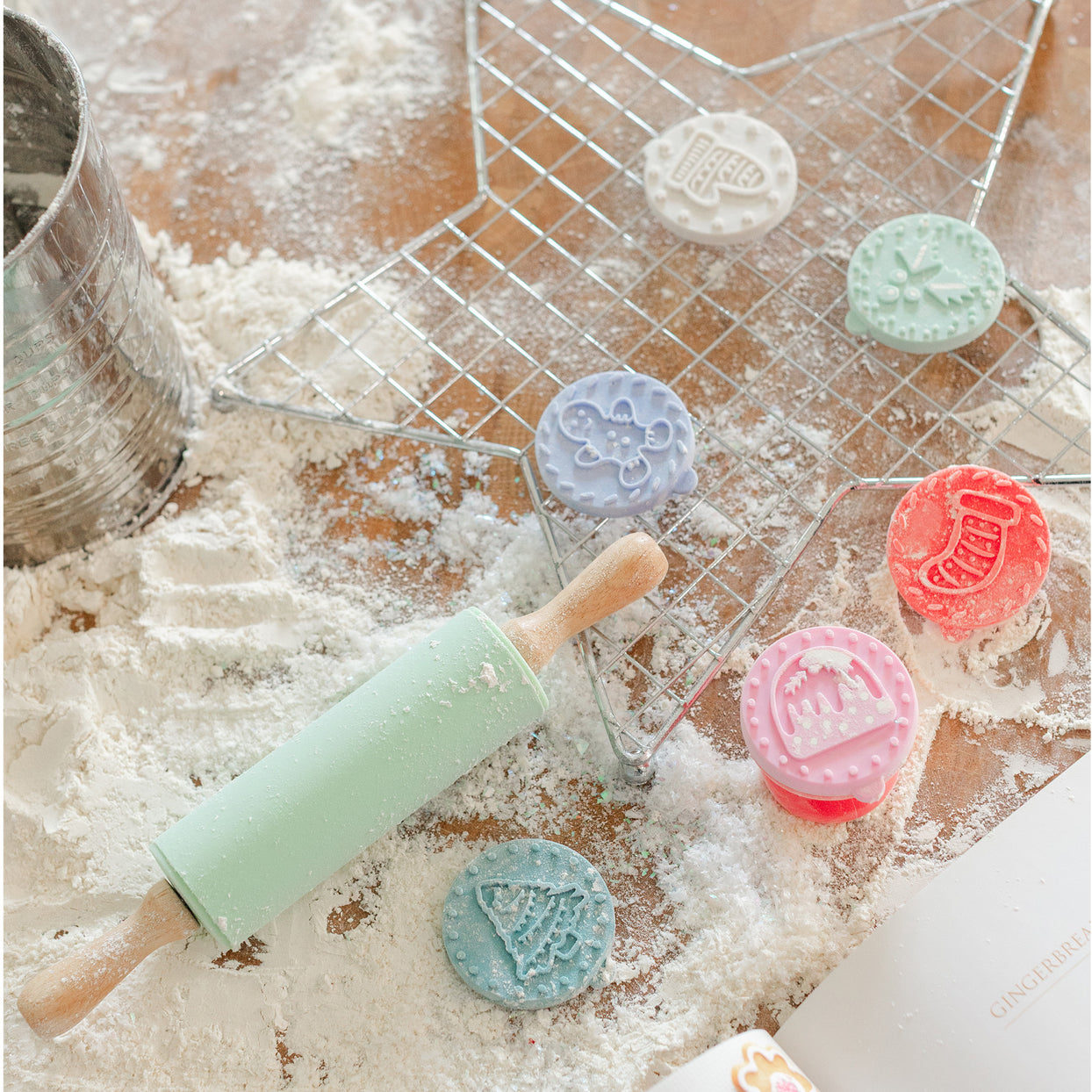 Baking Spirits Bright  Baking Set, Daydream Society