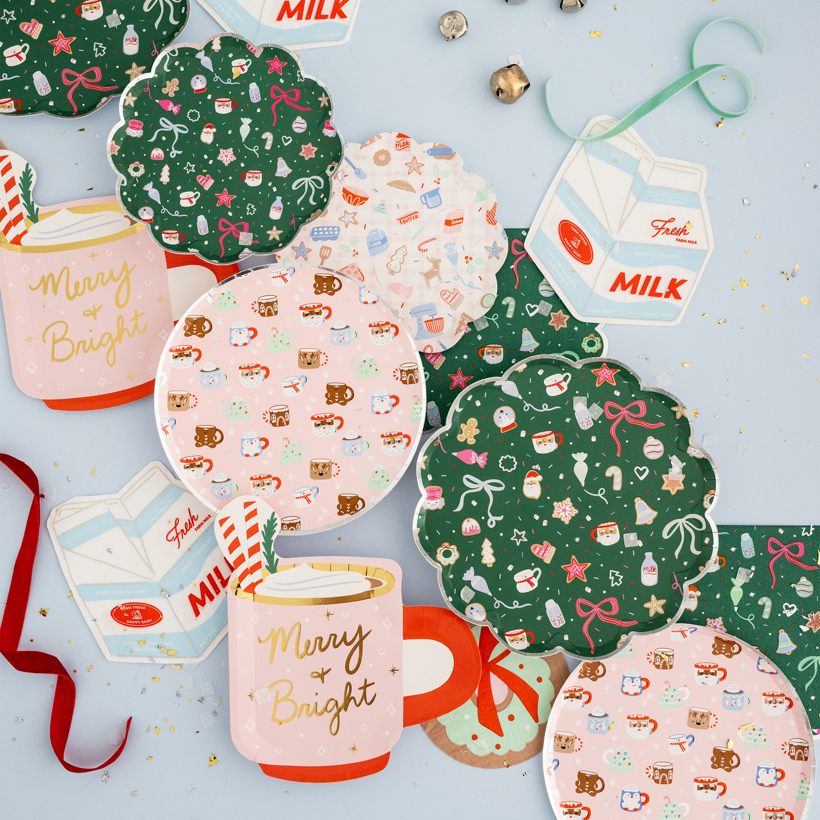 Baking Spirits Bright Dark Green Scalloped Large Plates