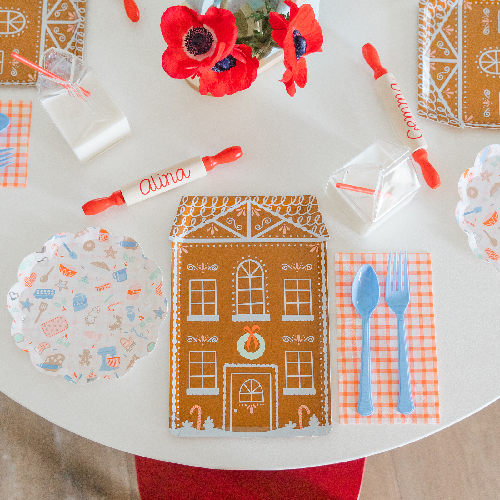 Baking Spirits Bright Tall Light Brown Gingerbread House Plates