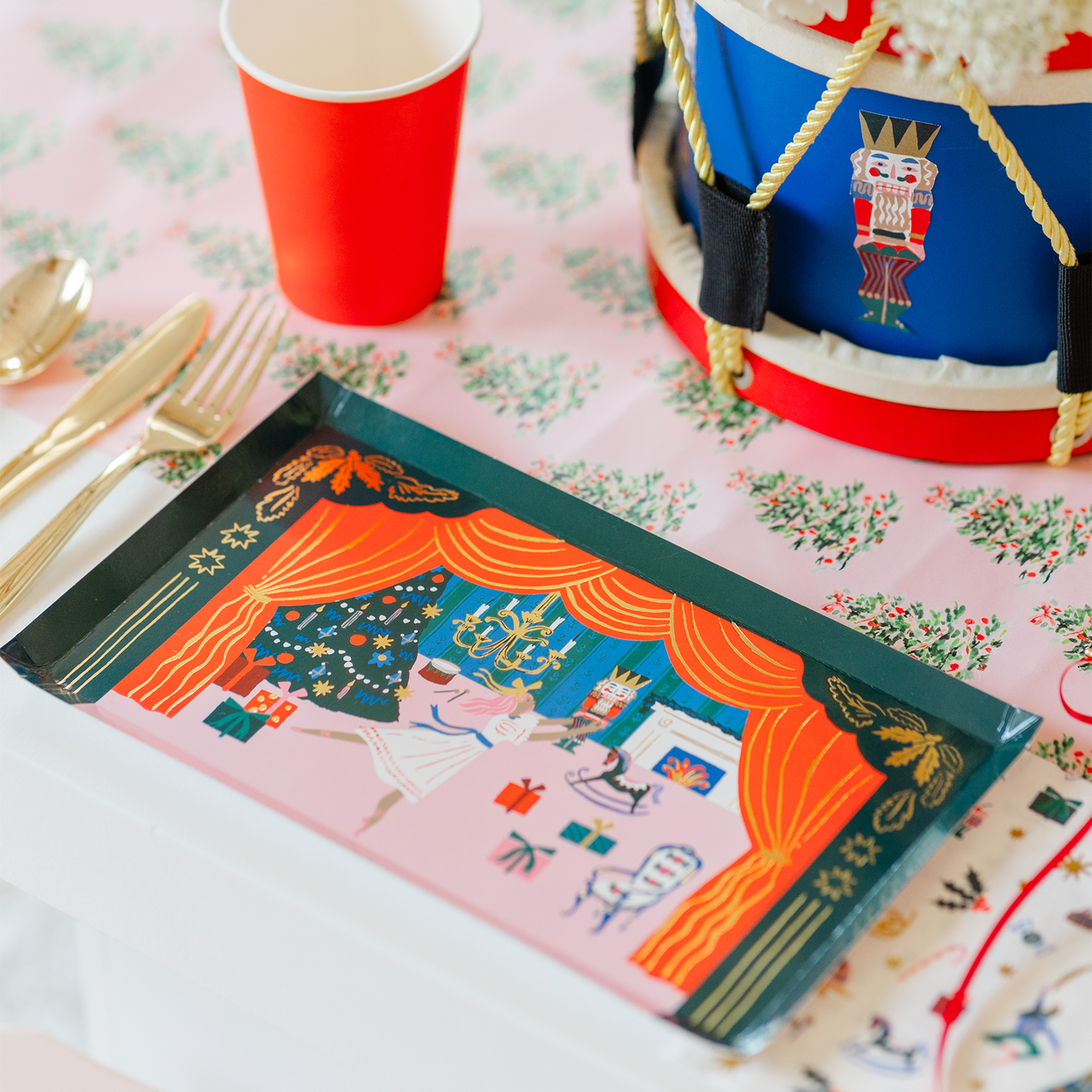 Nutcracker Large Plates